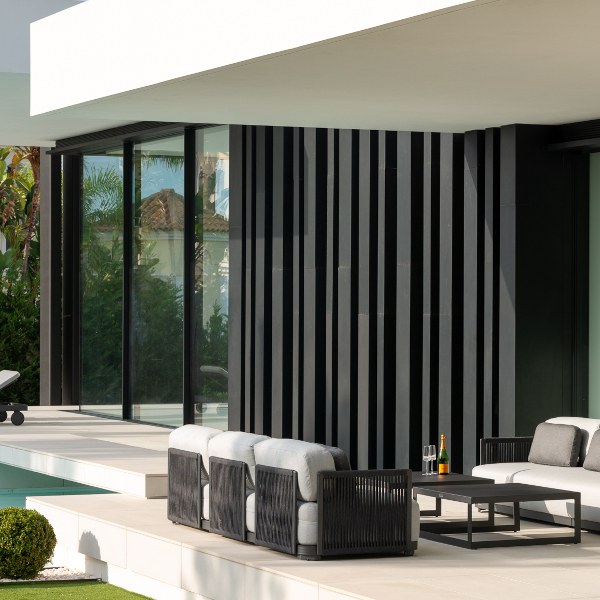 Durbuy 3-Sitzer Loungesofa von JATI & KEBON