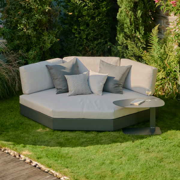 Spannende Lounge Ecke Garten Ebenbild